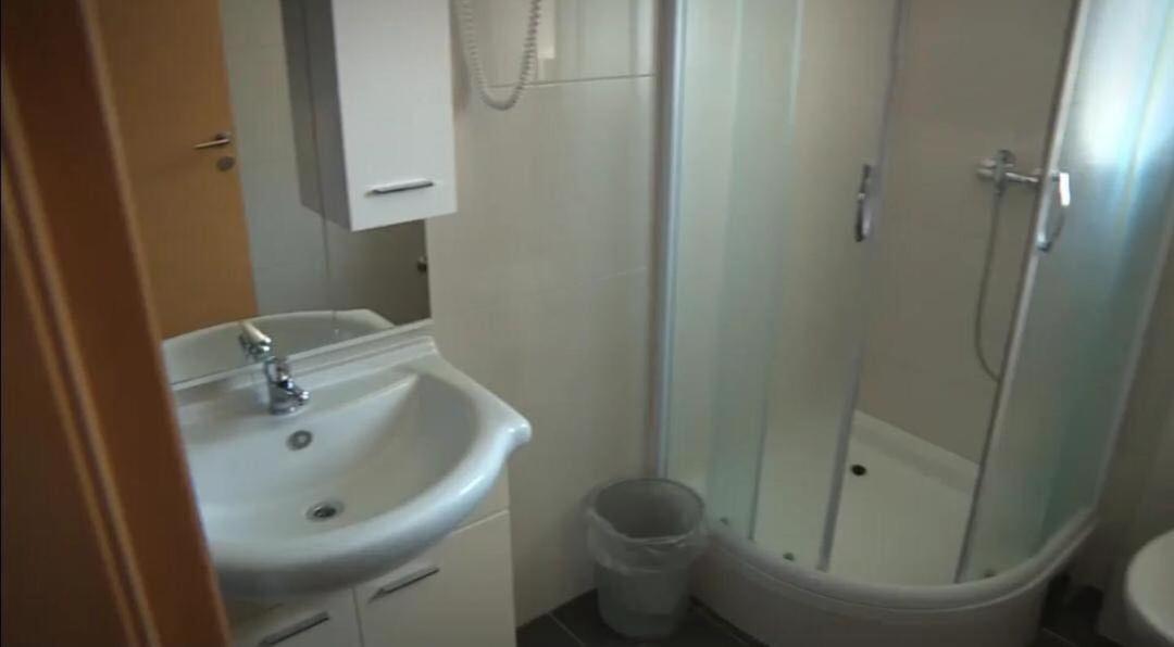 Hotel Lukas 그라다츠 외부 사진