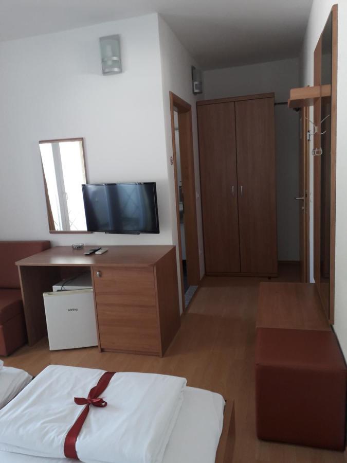 Hotel Lukas 그라다츠 외부 사진