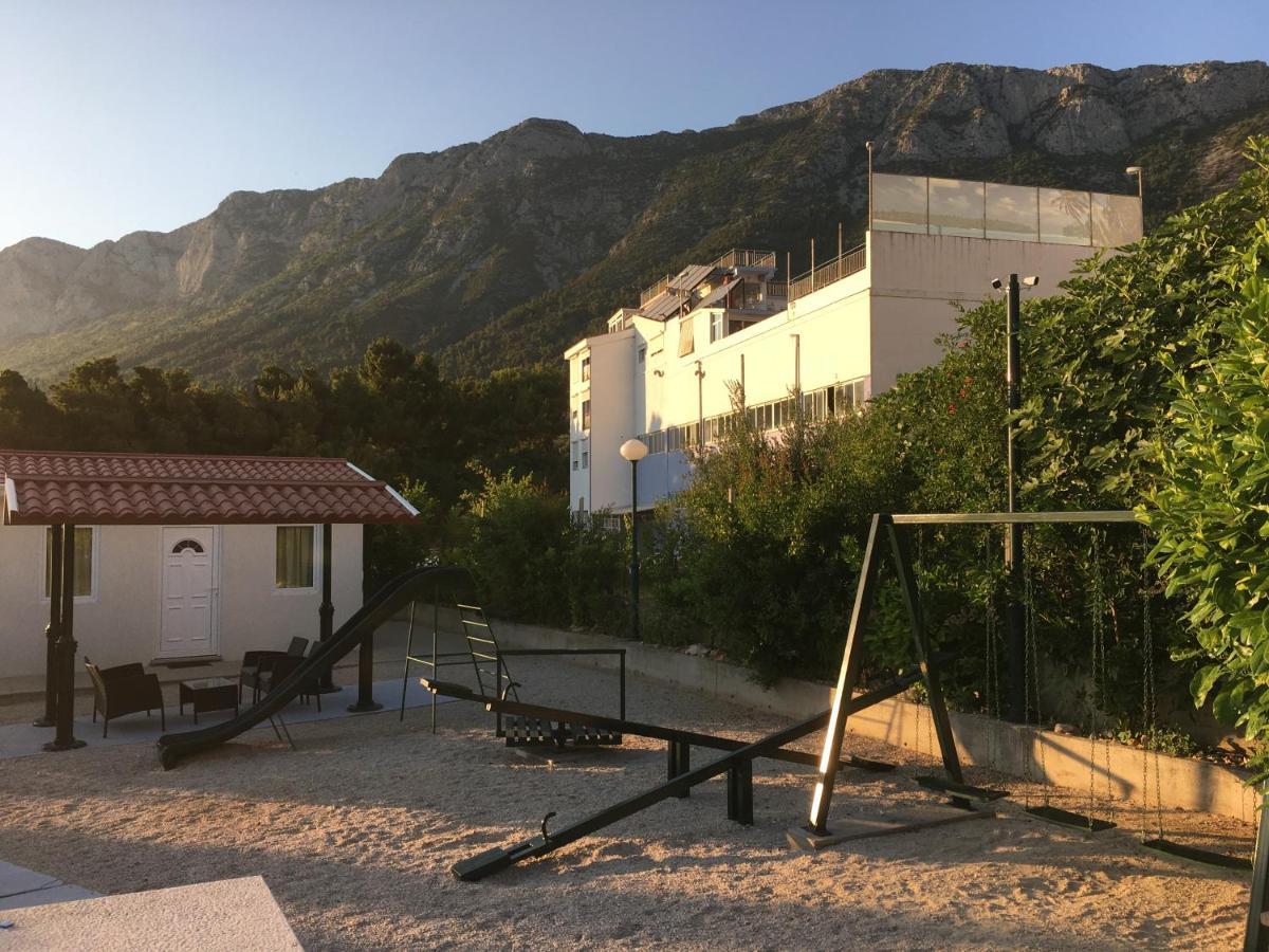 Hotel Lukas 그라다츠 외부 사진